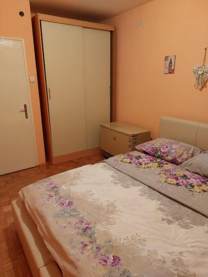 Apartman Una Kruševac エクステリア 写真