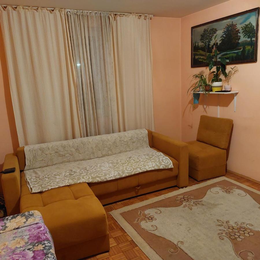 Apartman Una Kruševac エクステリア 写真